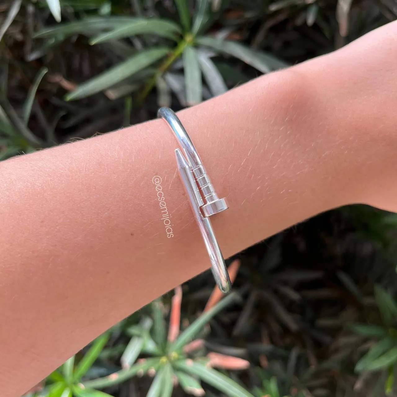 Bracelete liso de parafuso- banhado a prata 925