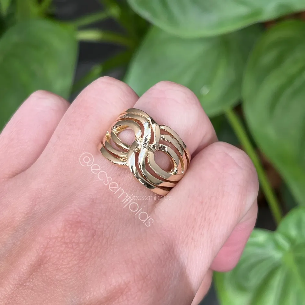 Anel infinito entrelaçado liso mais grosso - banhado a ouro 18k