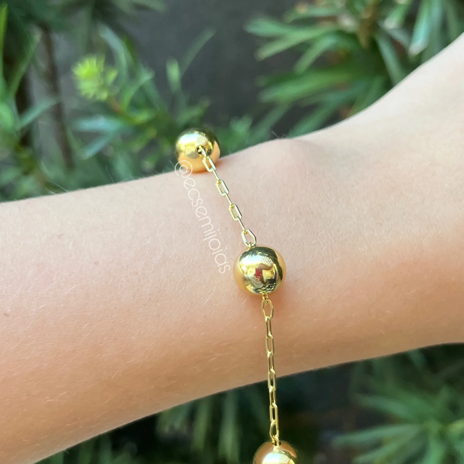 Pulseira com 5 bolar lisas 10mm - 19cm - banhado a ouro 18k