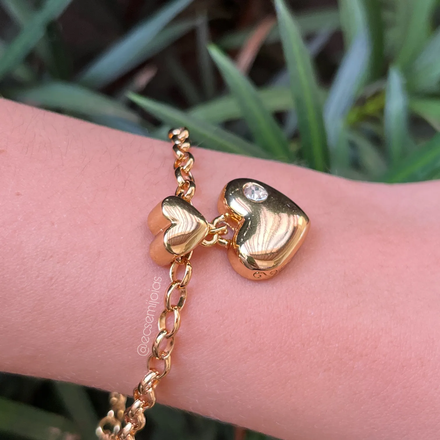 Pulseira de elos lisos com  pingente de coração- 19 cm - banhado a ouro 18k