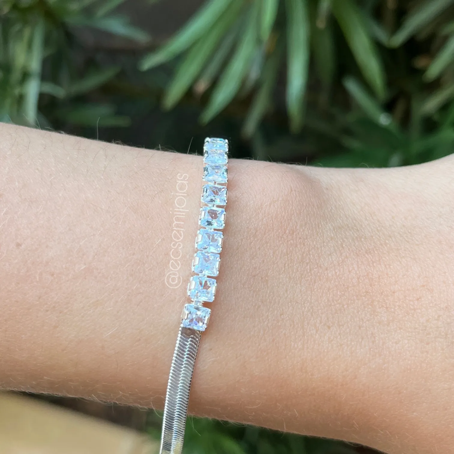 Pulseira metade fita 4mm e metade zircônias quadrado 4mm  - 18cm - banhado a prata 925