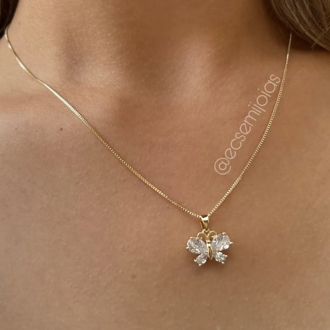 Conjunto de brinco e colar de borboleta com zircônias ovais - 45 cm - banhado a ouro 18k