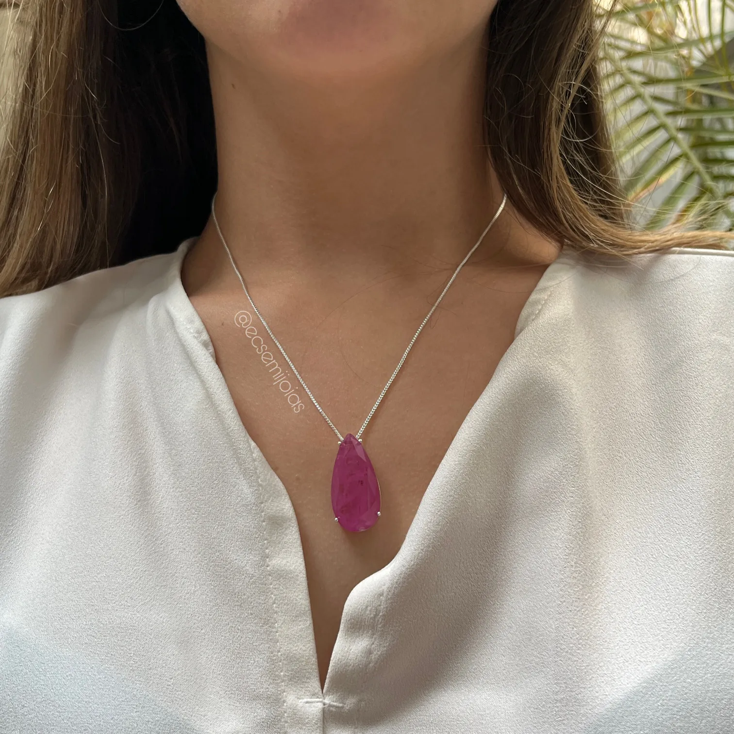 Colar de pedra gota - banhado a prata 925 - 45 cm