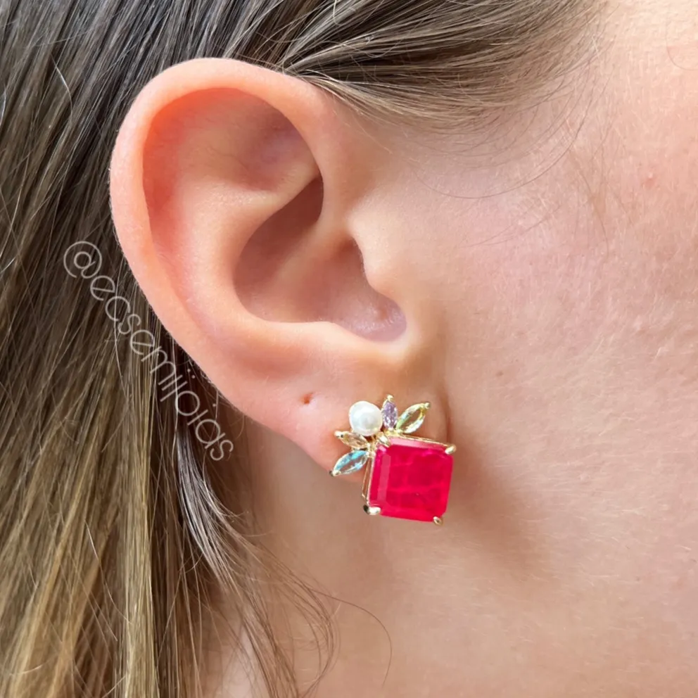 Conjunto brinco, colar com pedra quadrada com navetes e pérolas shell - 40 cm + extensor  - banhado a ouro 18k