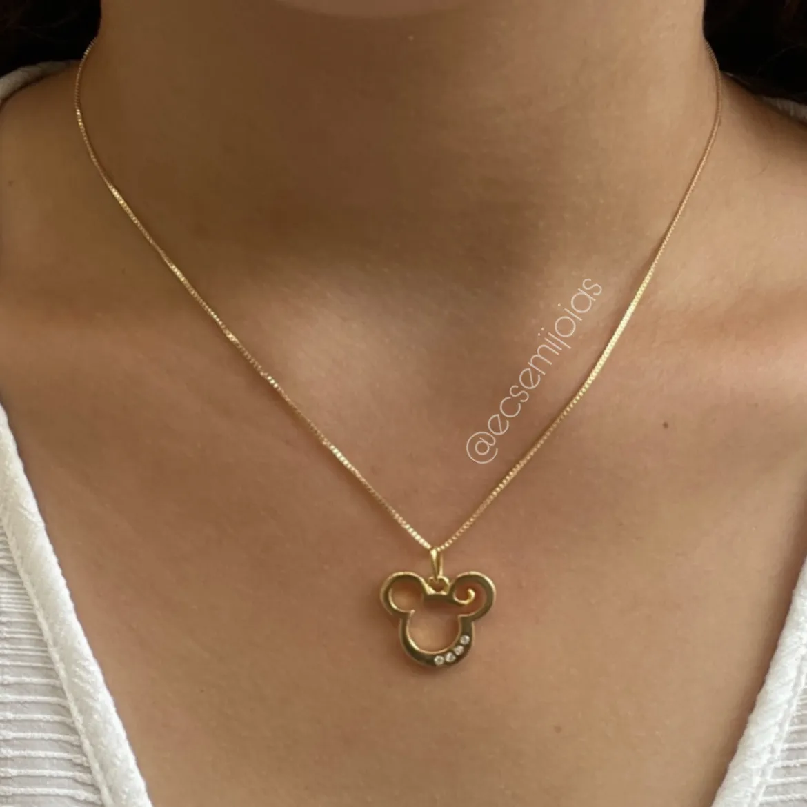 Colar com cabeça da Minnie vazada cravejada - 45cm - Banhado a ouro 18k