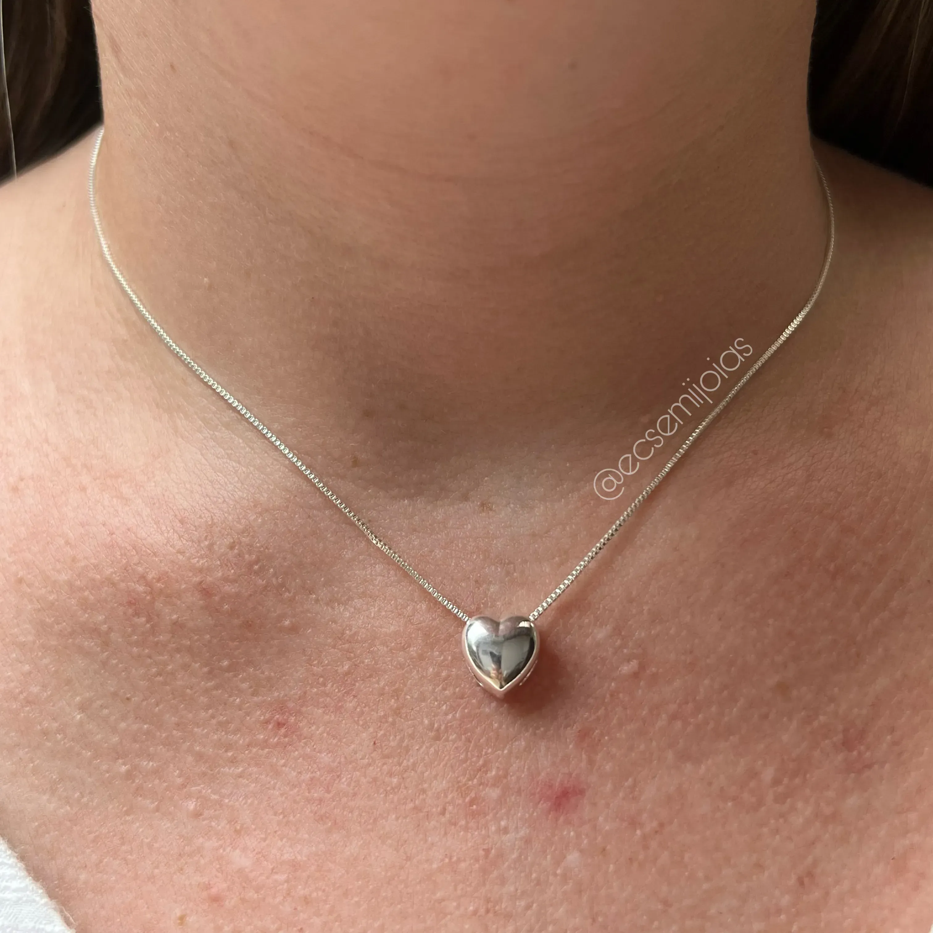 Colar com coração liso 10x10mm - banhado a prata 925