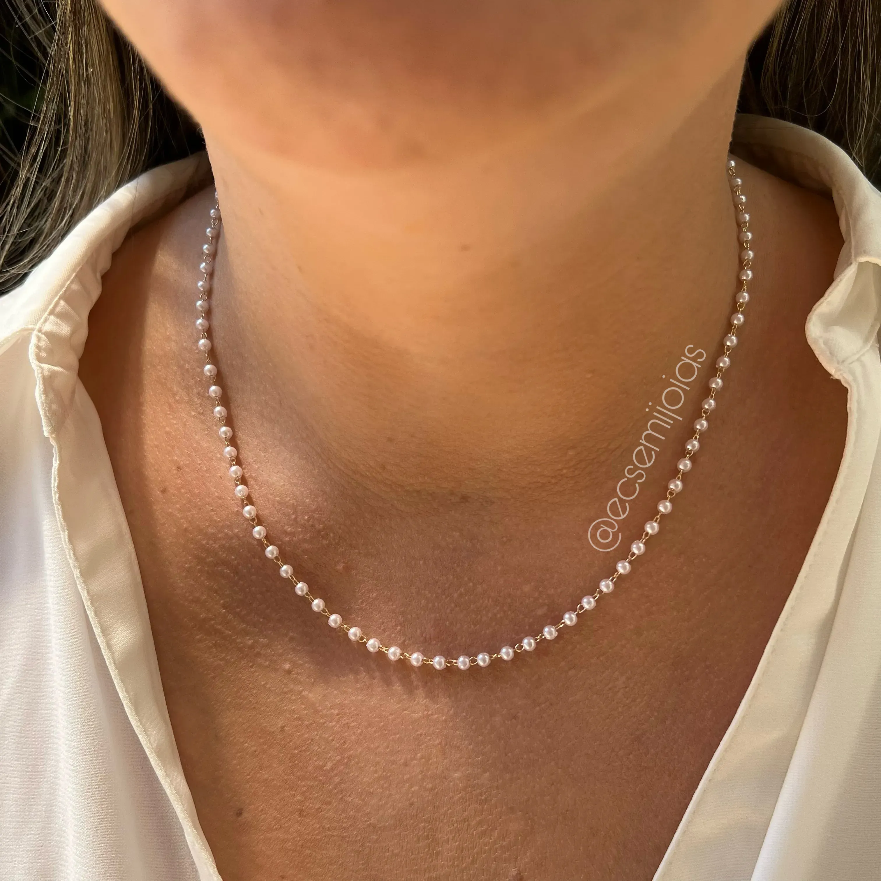 Colar de pérolas 3mm - banhado a ouro 18k
