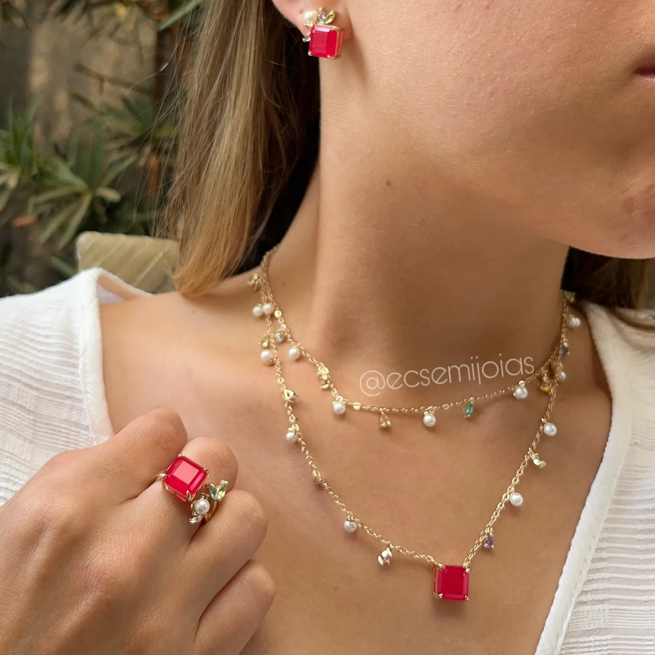 Conjunto brinco, colar com pedra quadrada com navetes e pérolas shell - 40 cm + extensor  - banhado a ouro 18k