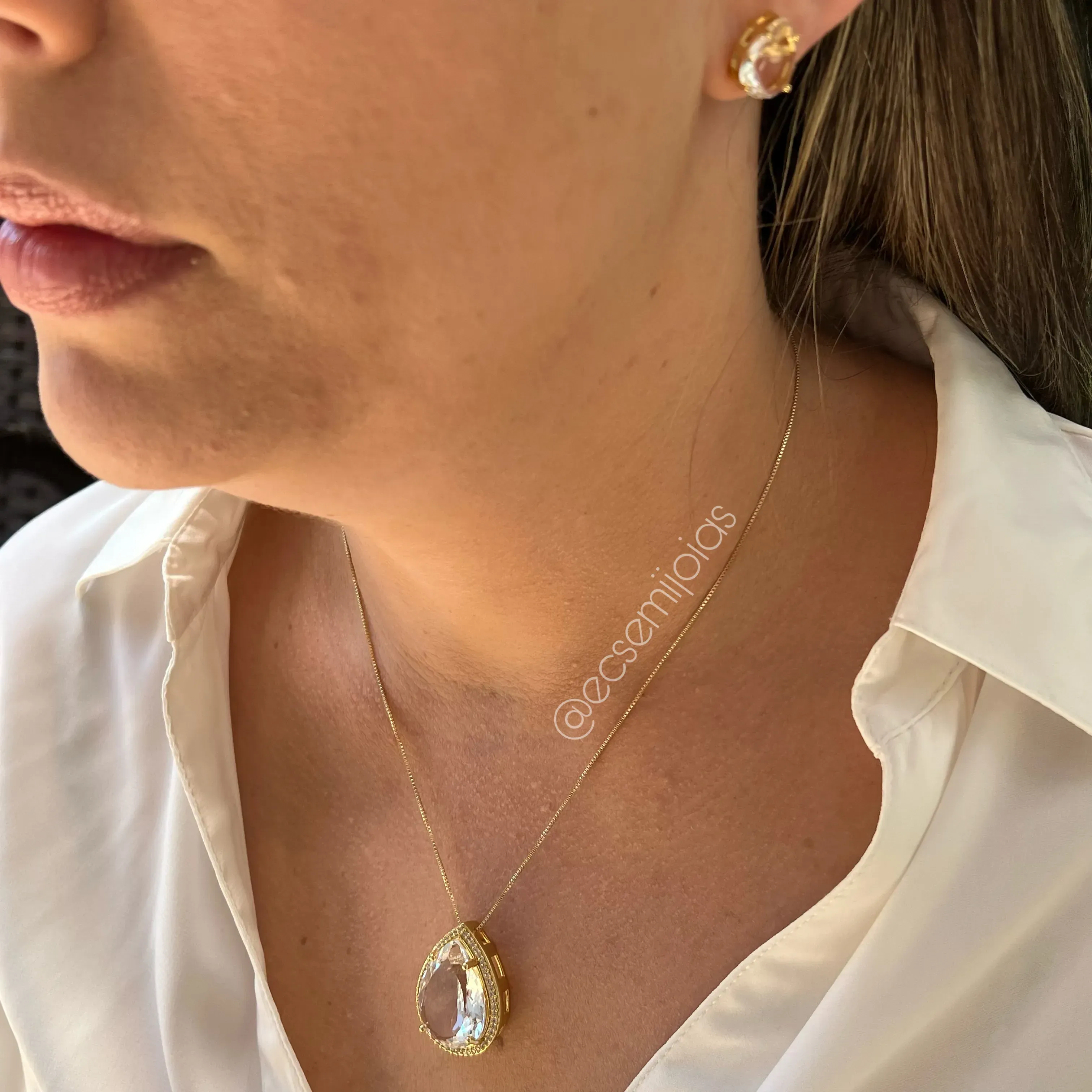 Conjunto de brinco e colar gota cravejada em volta - banhado a ouro 18k