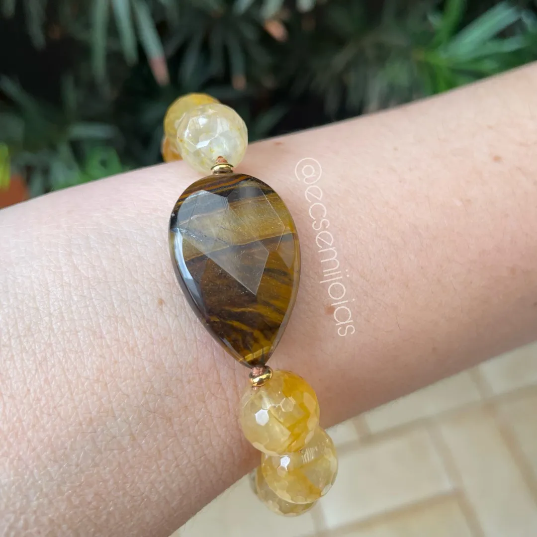 Pulseira com pedra natural gota grande no centro e pedras naturais redondas - 21,5cm - banhado a ouro 18k