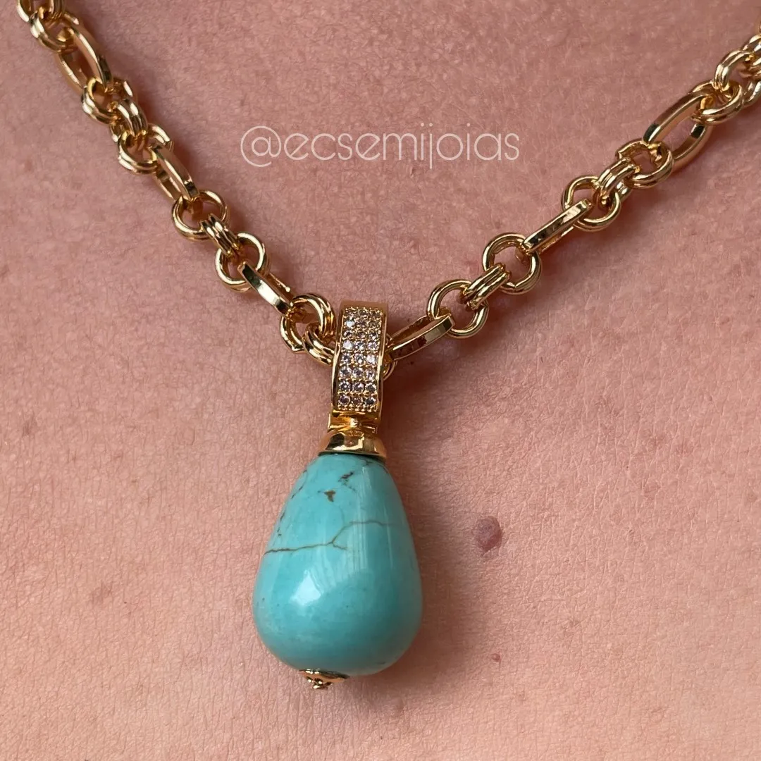 Colar com pingente pedra gota com contra argola cravejada e pedras naturais redondas - banhado a ouro 18k