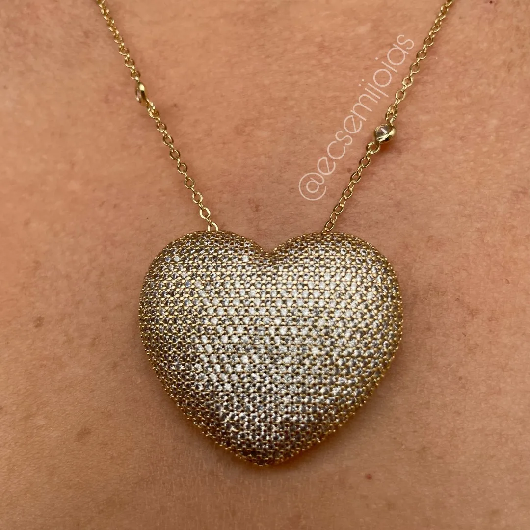 Colar com coração grande cravejado - 45cm + extensor - banhado a ouro 18k