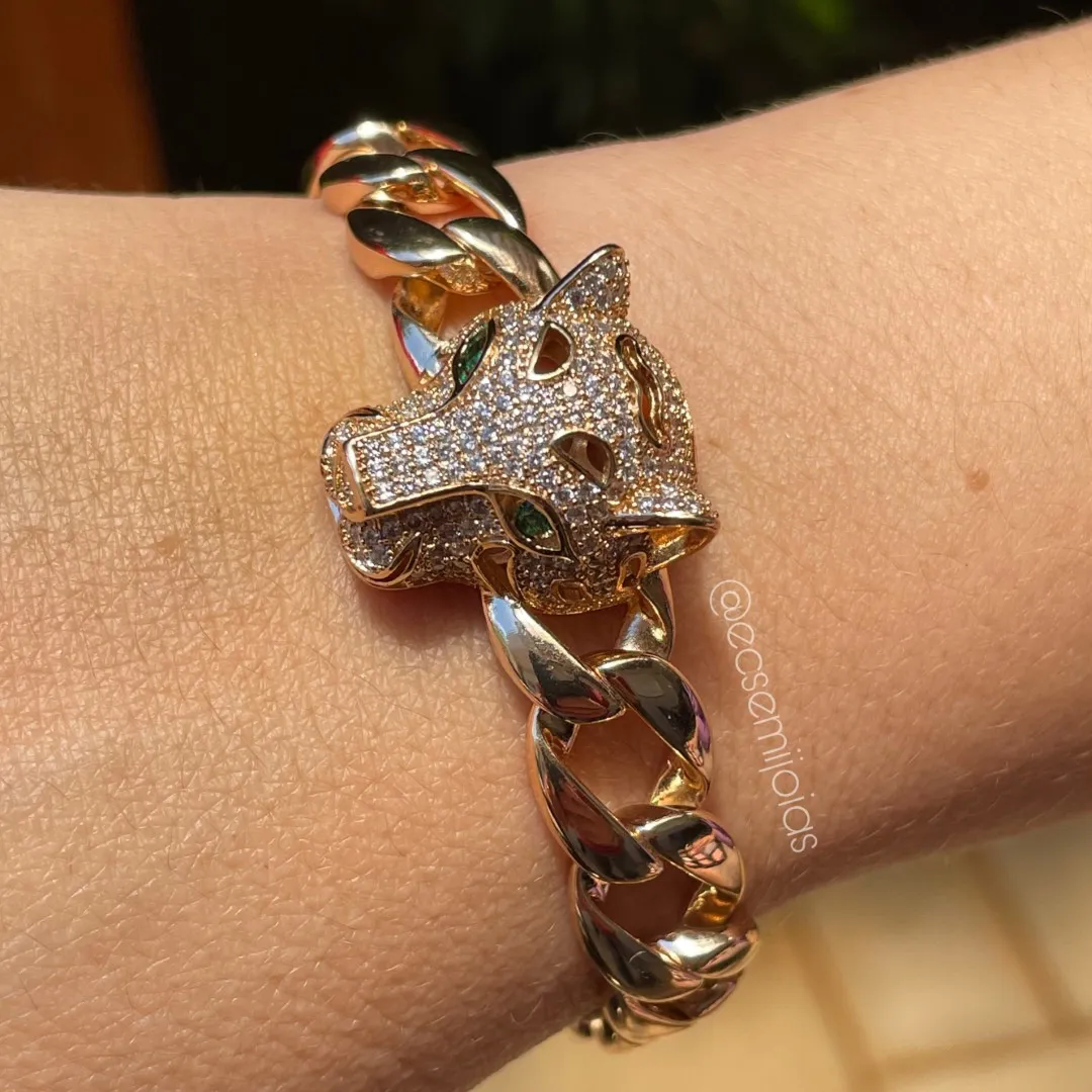 Pulseira com cabeça de pantera cravejado e elos grumet 12mm - 19cm - banhado a ouro 18k