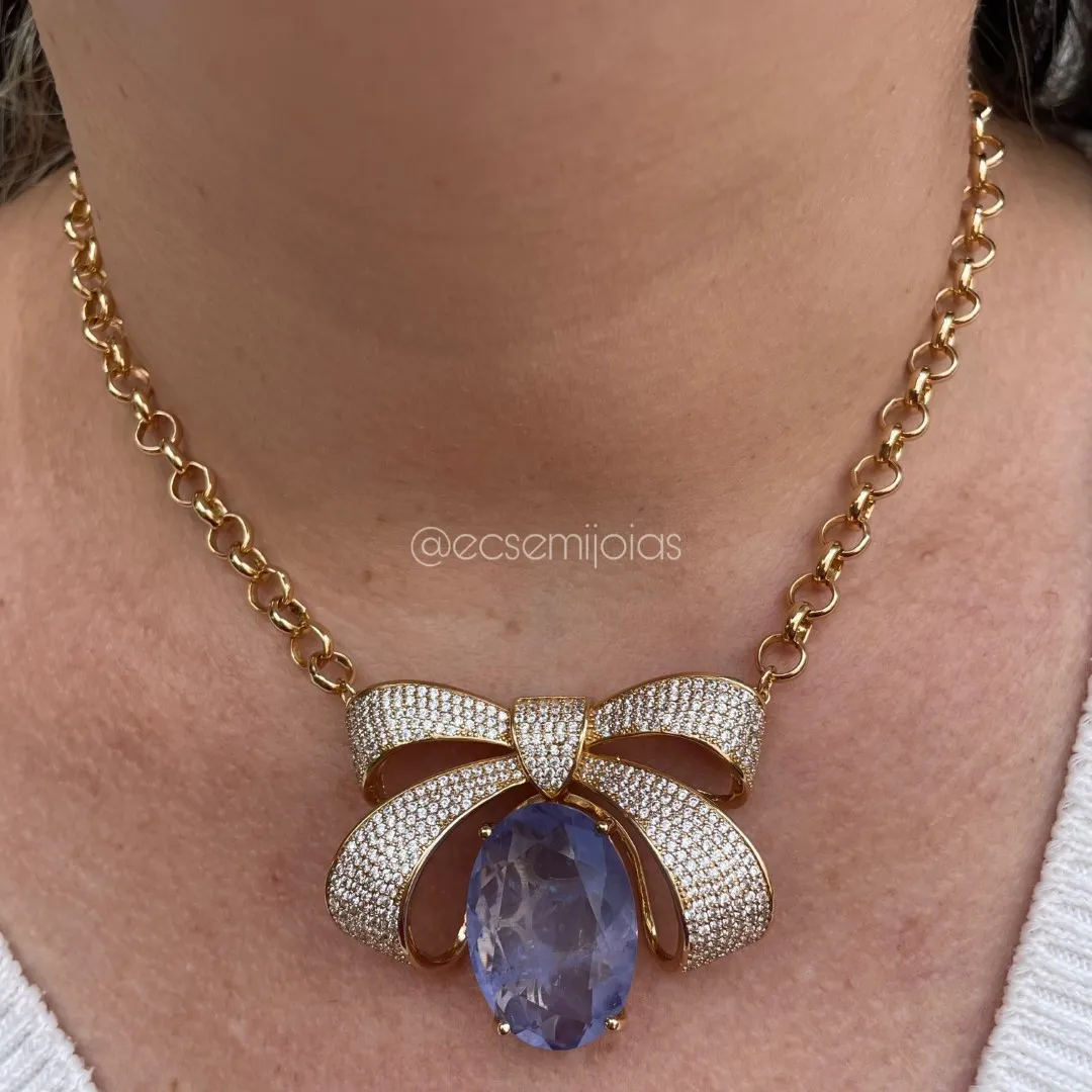 Conjunto de brinco e colar de gota de laço cravejado com pedra oval fusion pendurada - banhado a ouro 18k