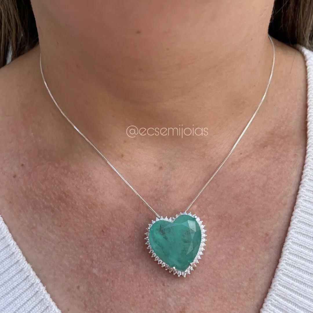 Conjunto de brinco e colar de coração de pedra fusion cravejado em volta - banhado a prata 925