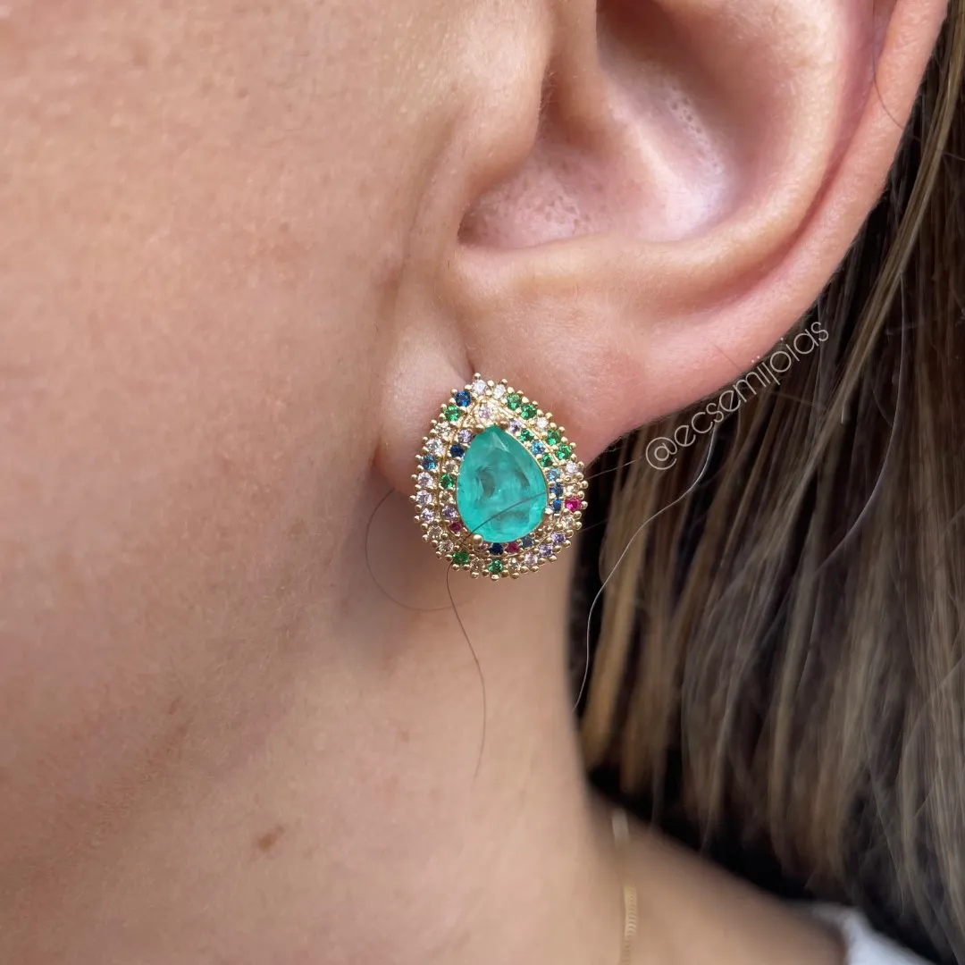 Conjunto de brinco e colar de gota de pedra fusion cravejado colorido em volta - banhado a ouro 18k