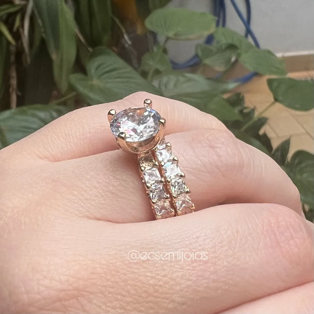 Anel duplo com solitário 10mm com aro 100% cravejado - banhado a ouro 18k