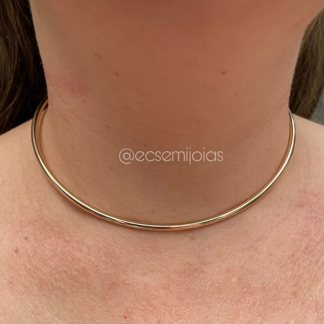 Canga tubo 3mm lisa - banhado a ouro 18k