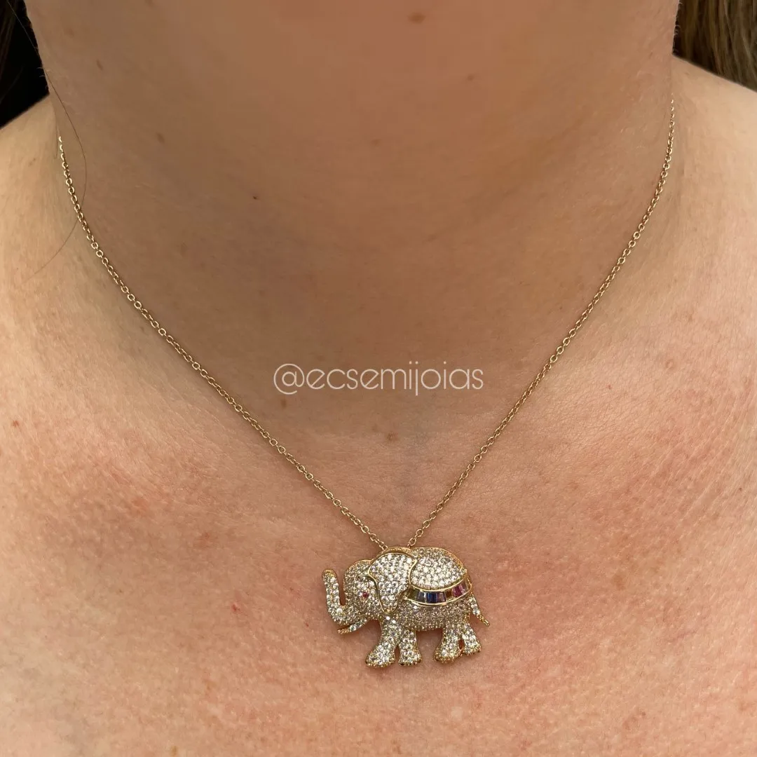 Colar com pingente de elefante cravejado - 45cm + extensor - banhado a ouro 18k