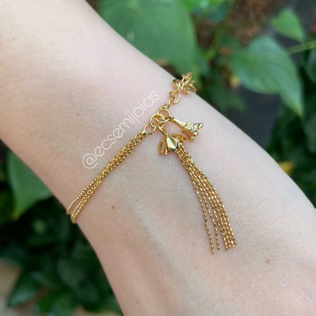 Pulseira com 3 fios com Torre Eiffel e franja - 16cm + extensor - banhado a ouro 18k