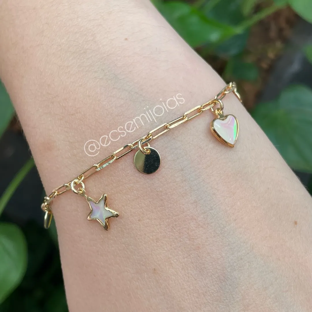 Pulseira elo cartier com coração e estrela de madrepérola e 3 moedas lisas - 16,5cm + extensor - banhado a ouro 18k