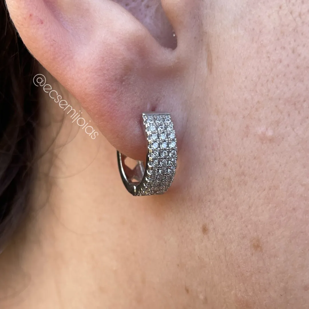 Argola com 3 fileiras cravejadas - 16mm - banhado a ródio branco