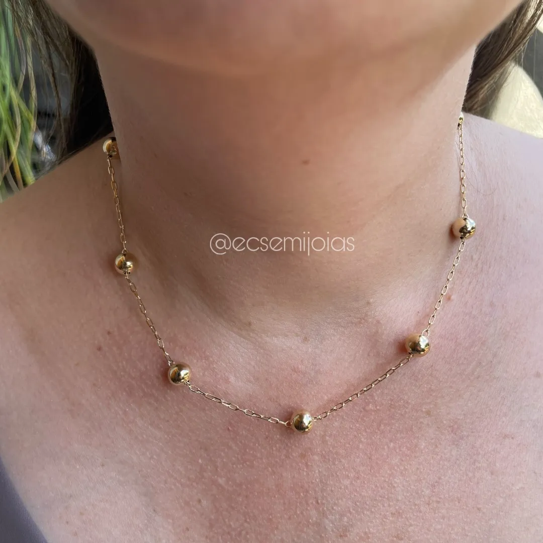 Colar com elo cartier fininho com 9 bolas 8mm lisas - 45cm + extensor - banhado a ouro 18k
