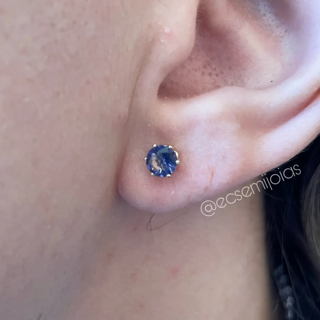 Brinco (M) de zircônia redonda para formar trio - 4mm - banhado a ouro 18k