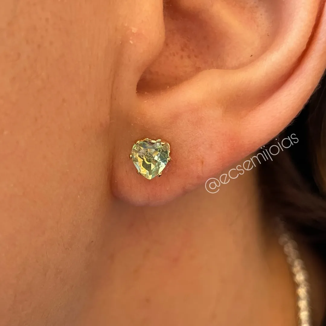 Brinco (P) de zircônia de coração para formar trio - 4mm - banhado a ouro 18k