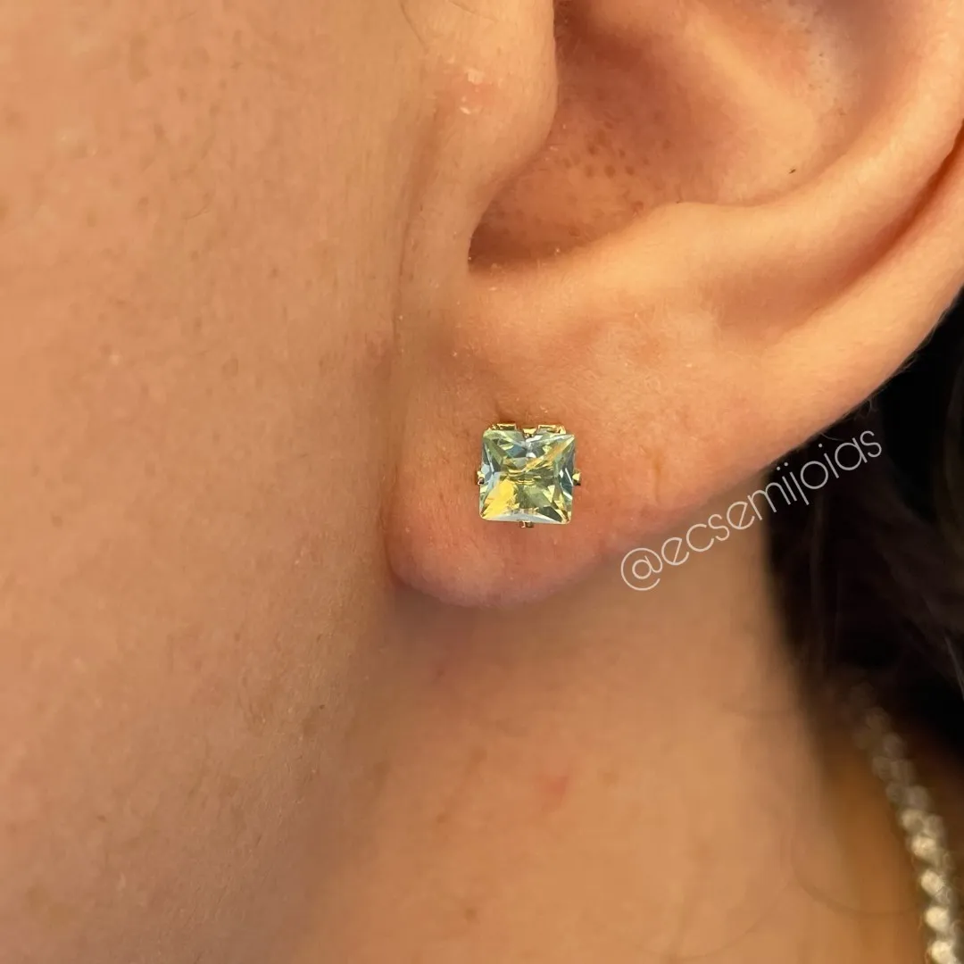Brinco (P) de zircônia quadrada para formar trio - 3mm - banhado a ouro 18k