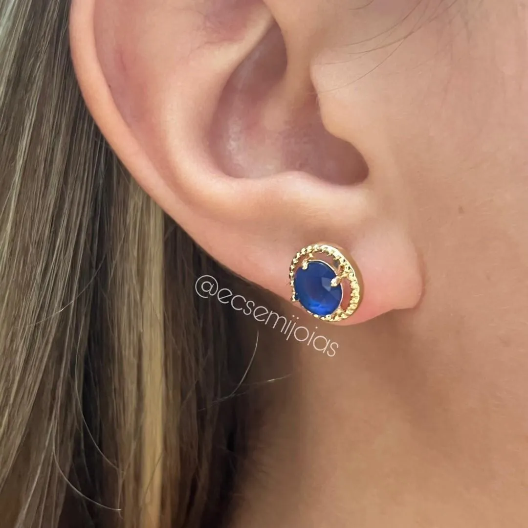 Conjunto de brinco e colar com pedra redonda no centro com borda cravejada - 7mm - banhado a ouro 18k
