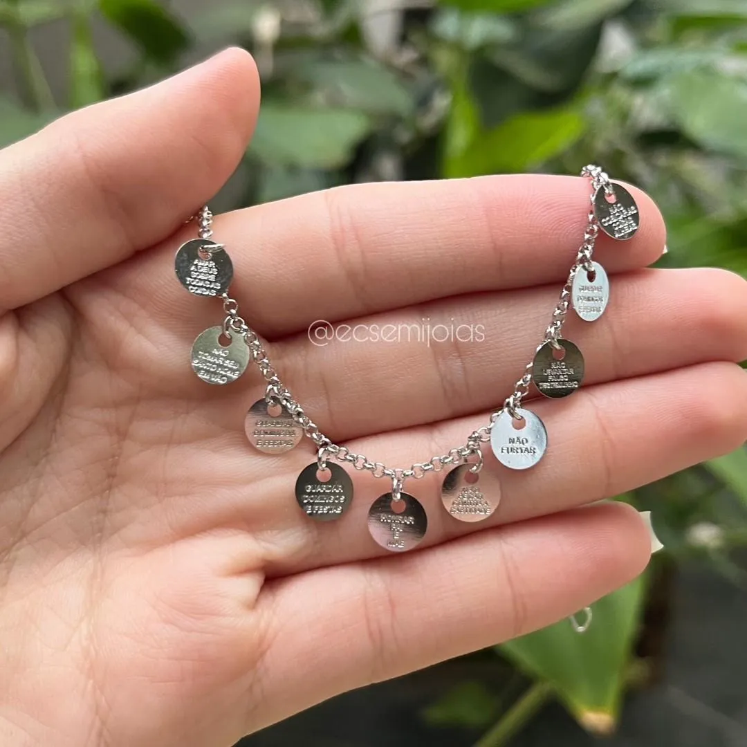 Pulseira com moedas dos 10 mandamentos - 15cm + extensor - banhado a ródio branco