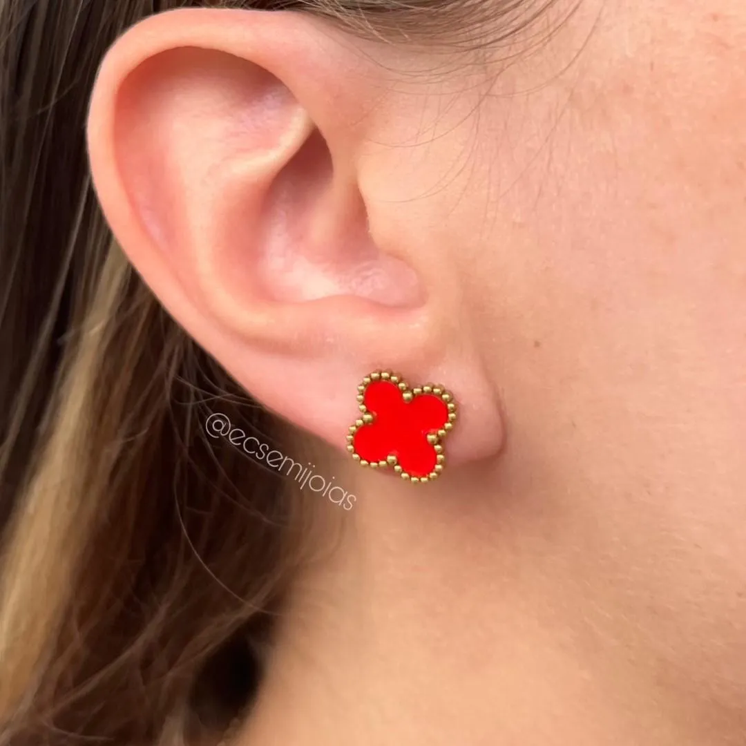 Conjunto de brinco e colar de trevo 13mm - aço inoxidável dourado