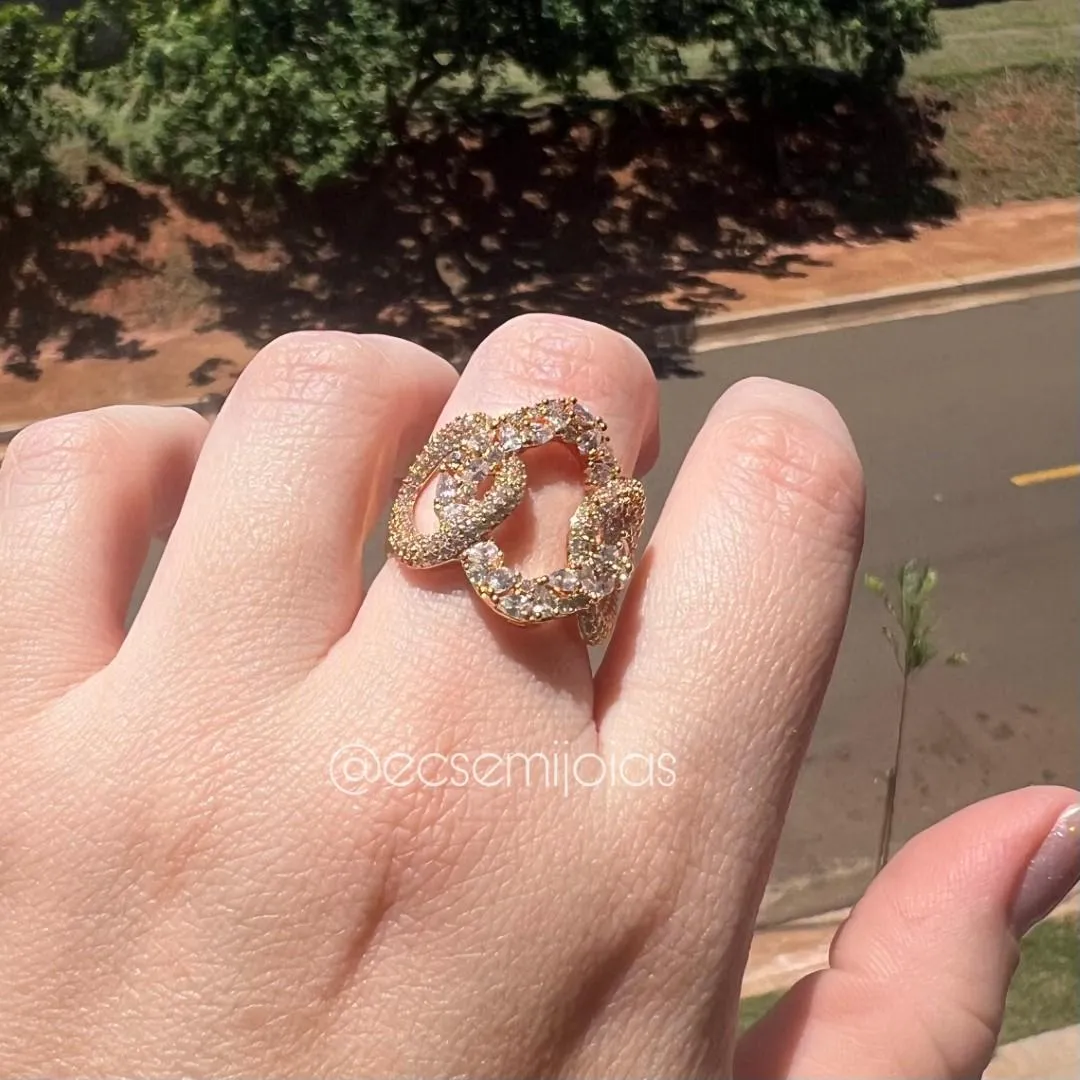 Anel de elos vazados cravejados - banhado a ouro 18k