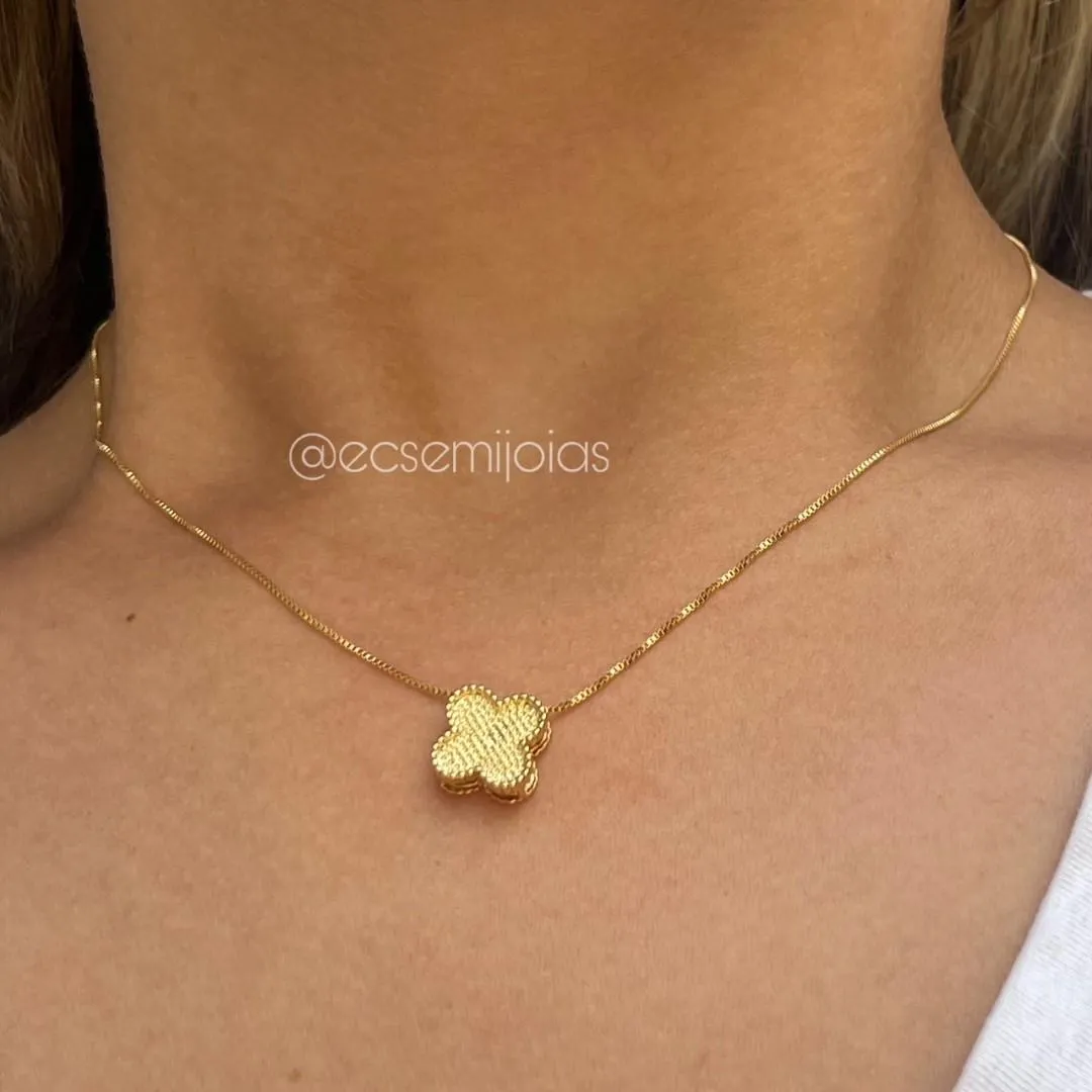 Colar de trevo bombardeado - 45cm - banhado a ouro 18k