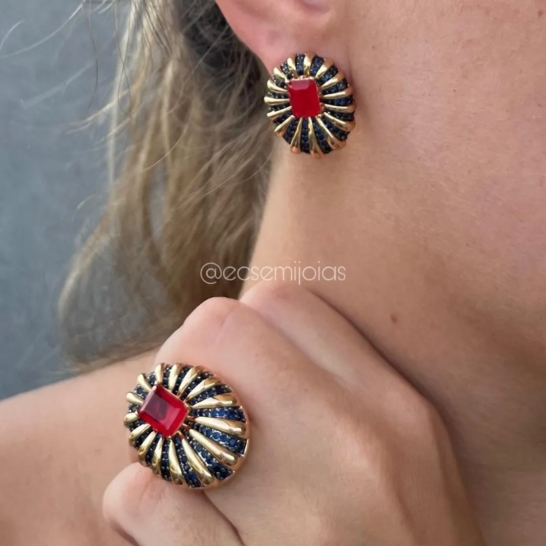 Conjunto de anel e brinco oval com pedra retangular no centro e frisos cravejados - banhado a ouro 18k