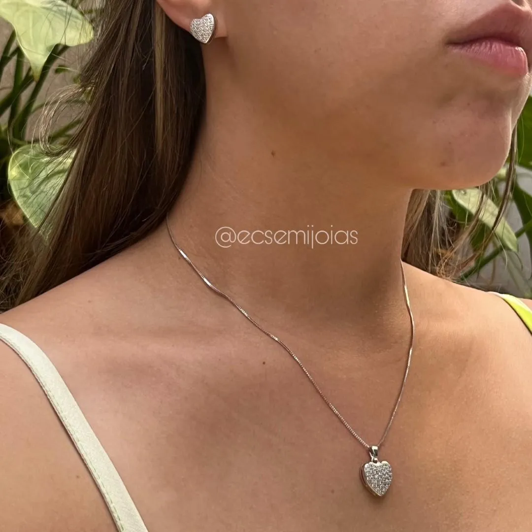 Conjunto de brinco e colar de coração cravejado - banhado a ródio branco
