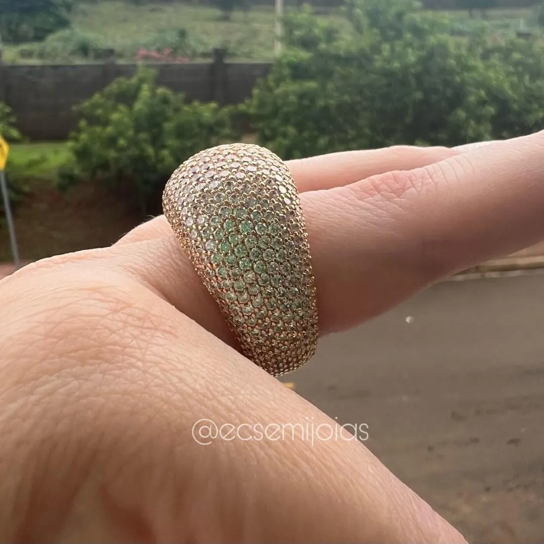 Anel oval grande 100% cravejado - banhado a ouro 18k