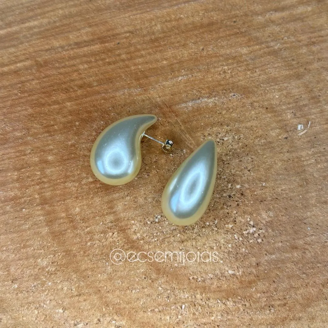 Brinco de pérola de gota (G) - 13x25mm - banhado a ouro 18k