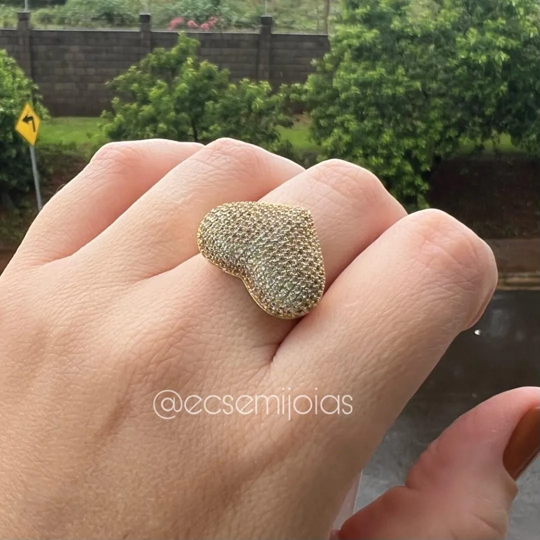 Anel de coração grande cravejado - 19x24mm - banhado a ouro 18k