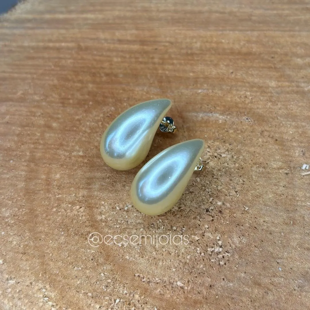 Brinco de pérola de gota (G) - 13x25mm - banhado a ouro 18k