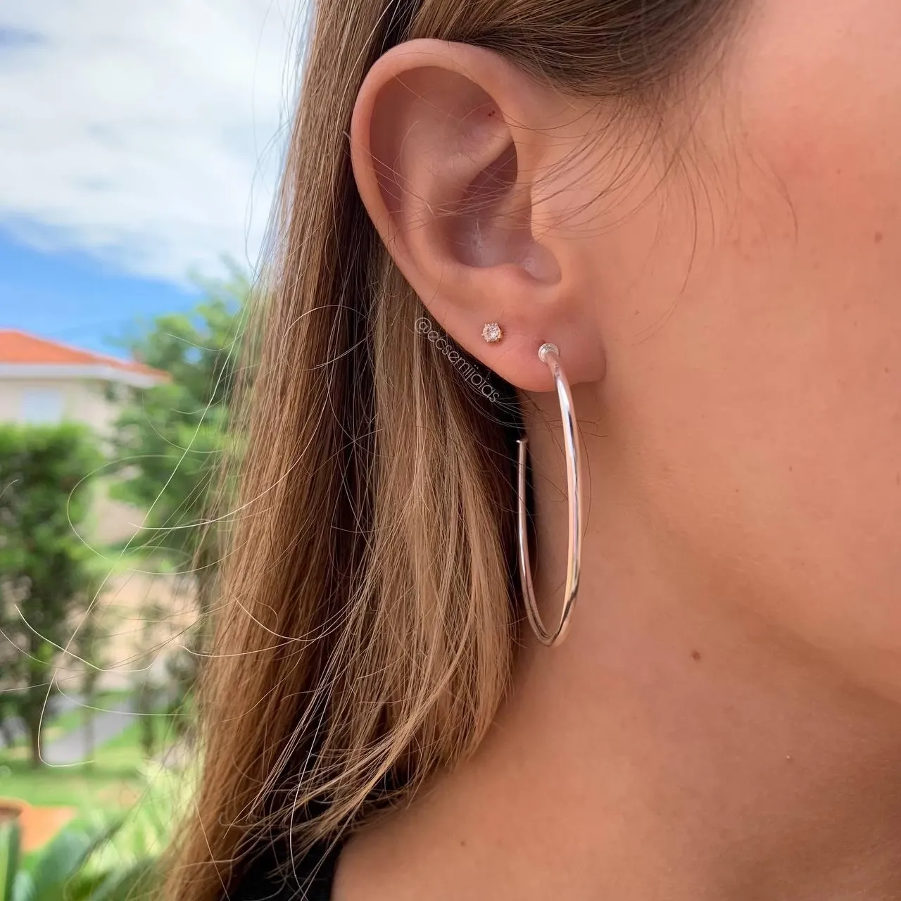 Meia argola lisa tubolar - 2x45mm - banhado a ródio branco