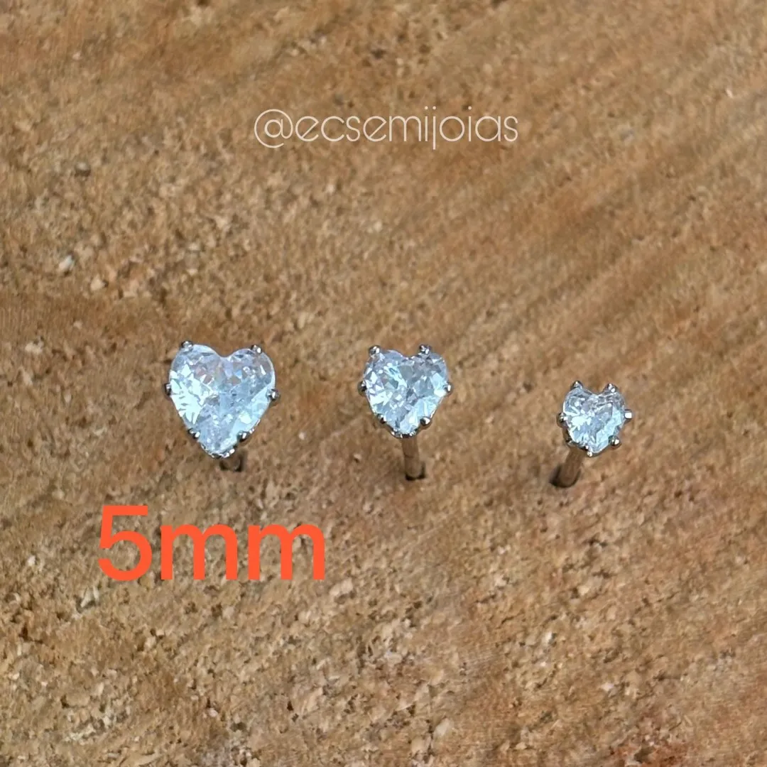 Brinco (M) de zircônia de coração para formar trio - 5mm - banhado a ouro 18k