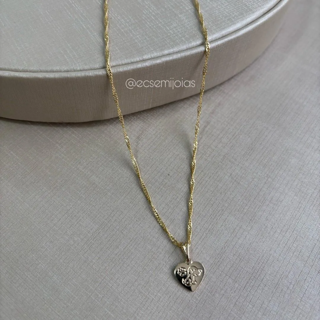 Colar torcidinho com pingente de coração com cachorro e pata - 40cm - banhado a ouro 18k