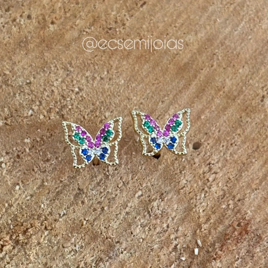 Brinco de borboleta cravejada com asas vazadas - 10mm - banhado a ouro 18k
