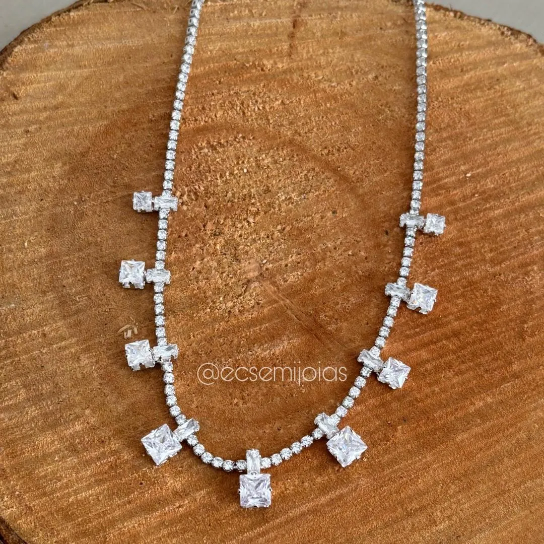 Colar 100% zircônias com fileira de zircônias quadradas - 40cm + extensor - banhado a ródio branco