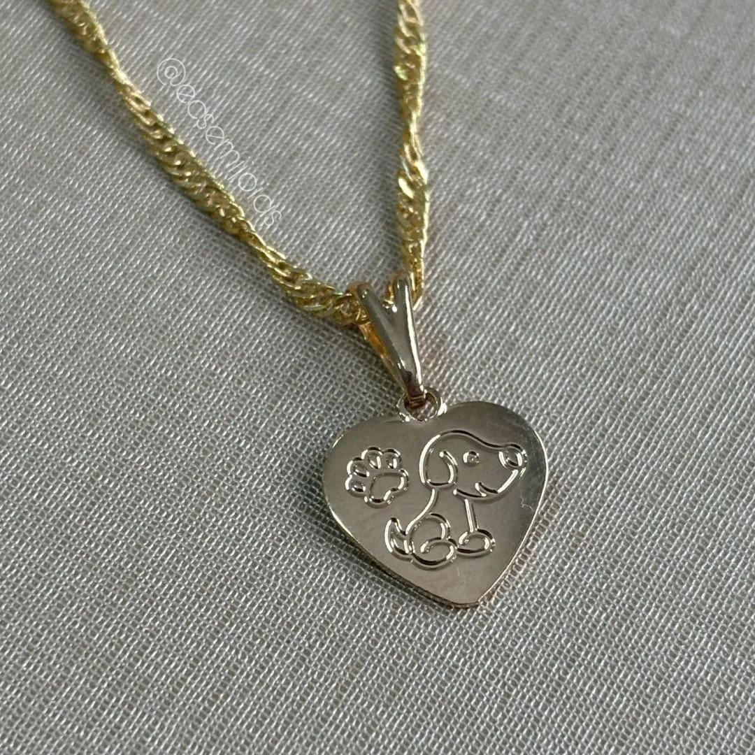 Colar torcidinho com pingente de coração com cachorro e pata - 40cm - banhado a ouro 18k