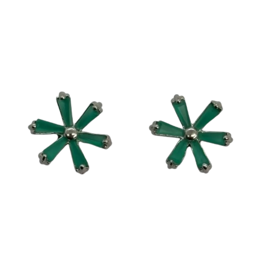 Brinco de flor com zircônias baguetes - banhado a ródio branco
