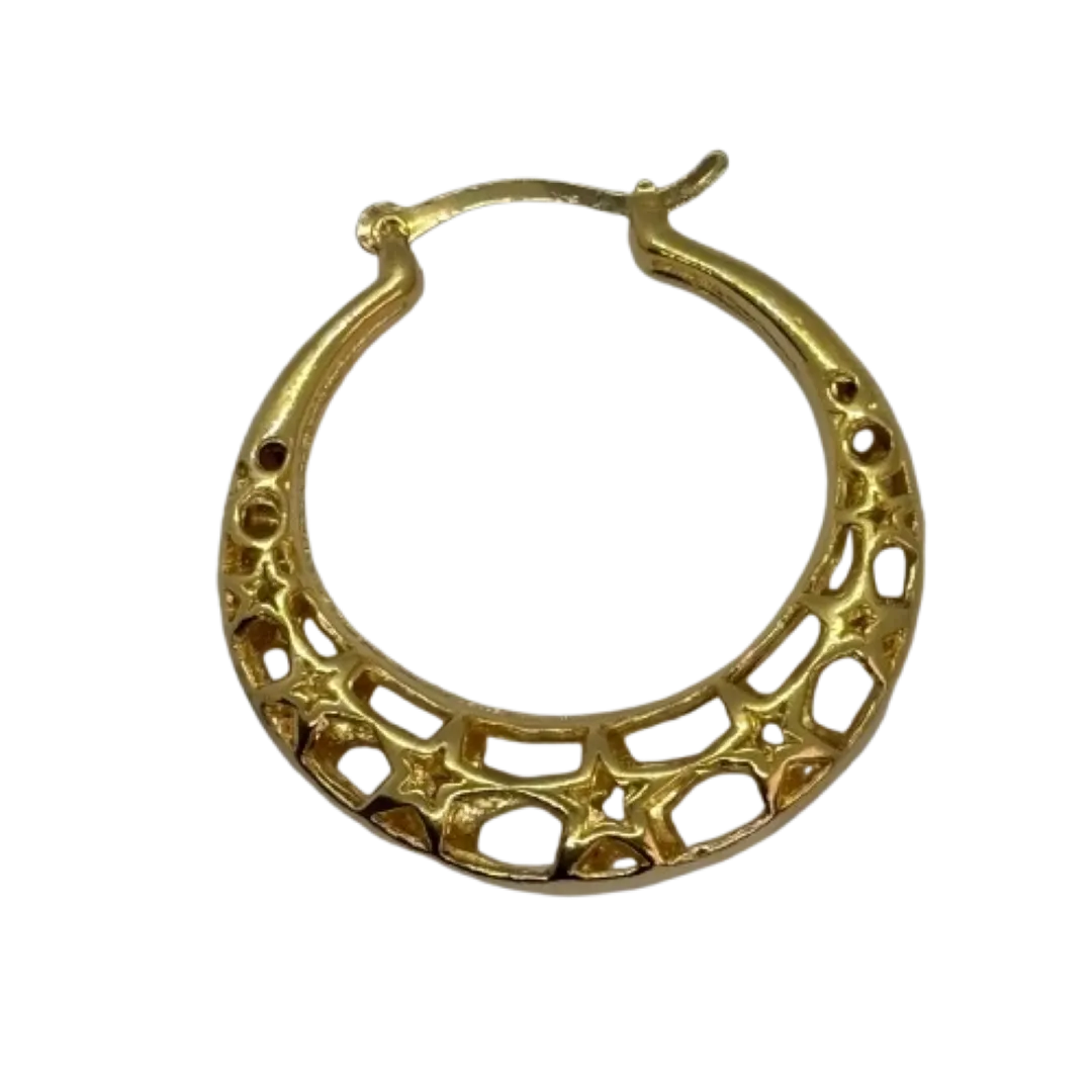Argola maxxi com estrelas vazadas - 9x40mm - banhado a ouro 18k