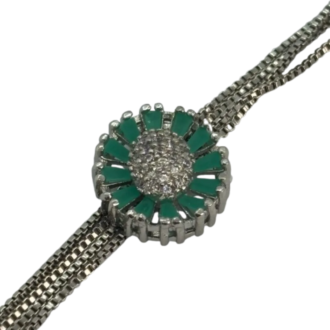 Pulseira com 4 venezianas e pingente de flor cravejado no centro com baguetes em volta - 15cm + extensor - banhado a ródio branco